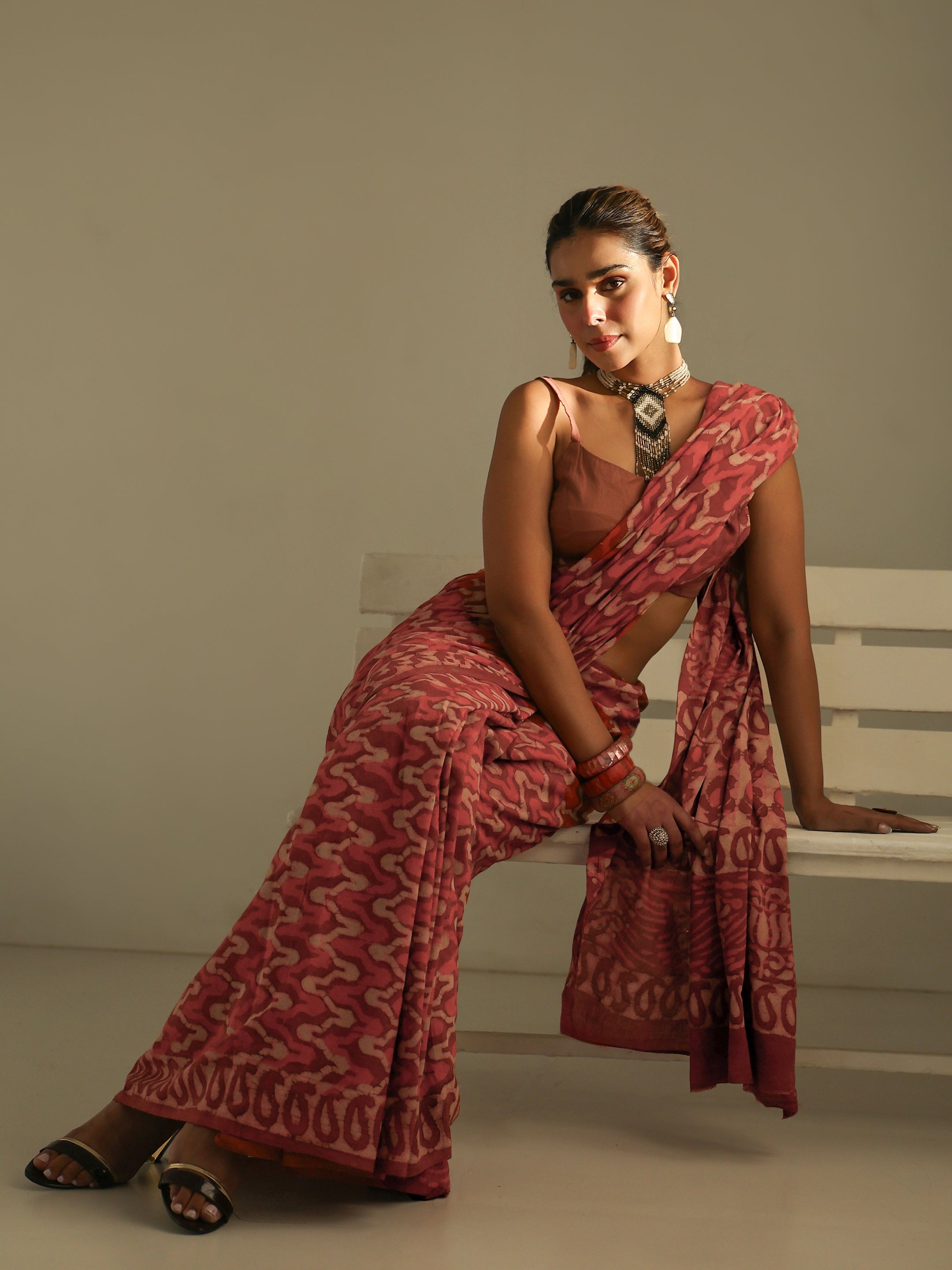 libas Peach Batik Print Cotton Saree-picture-60