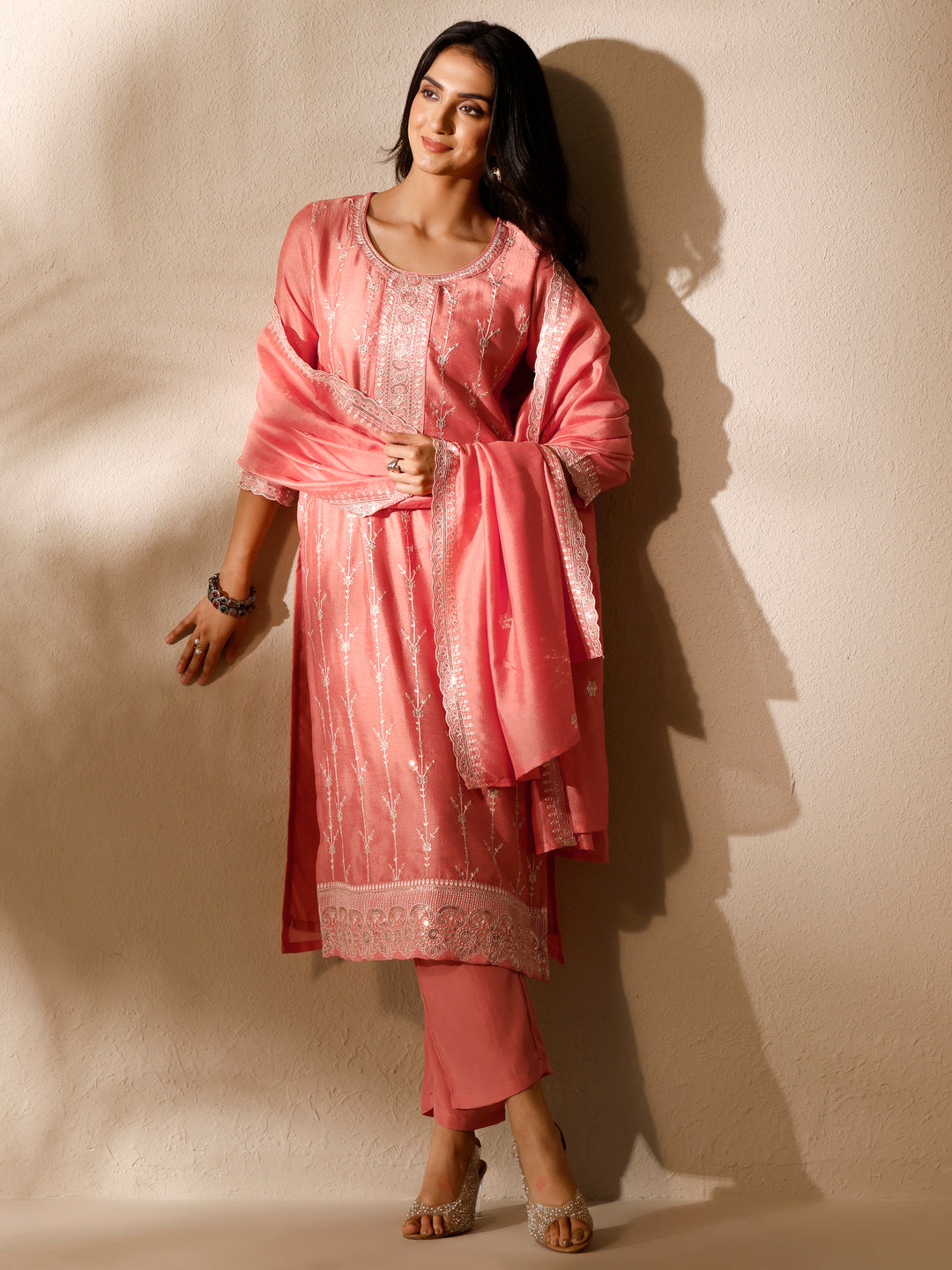 Peach Embroidered Silk Blend Straight Suit Set With Dupatta