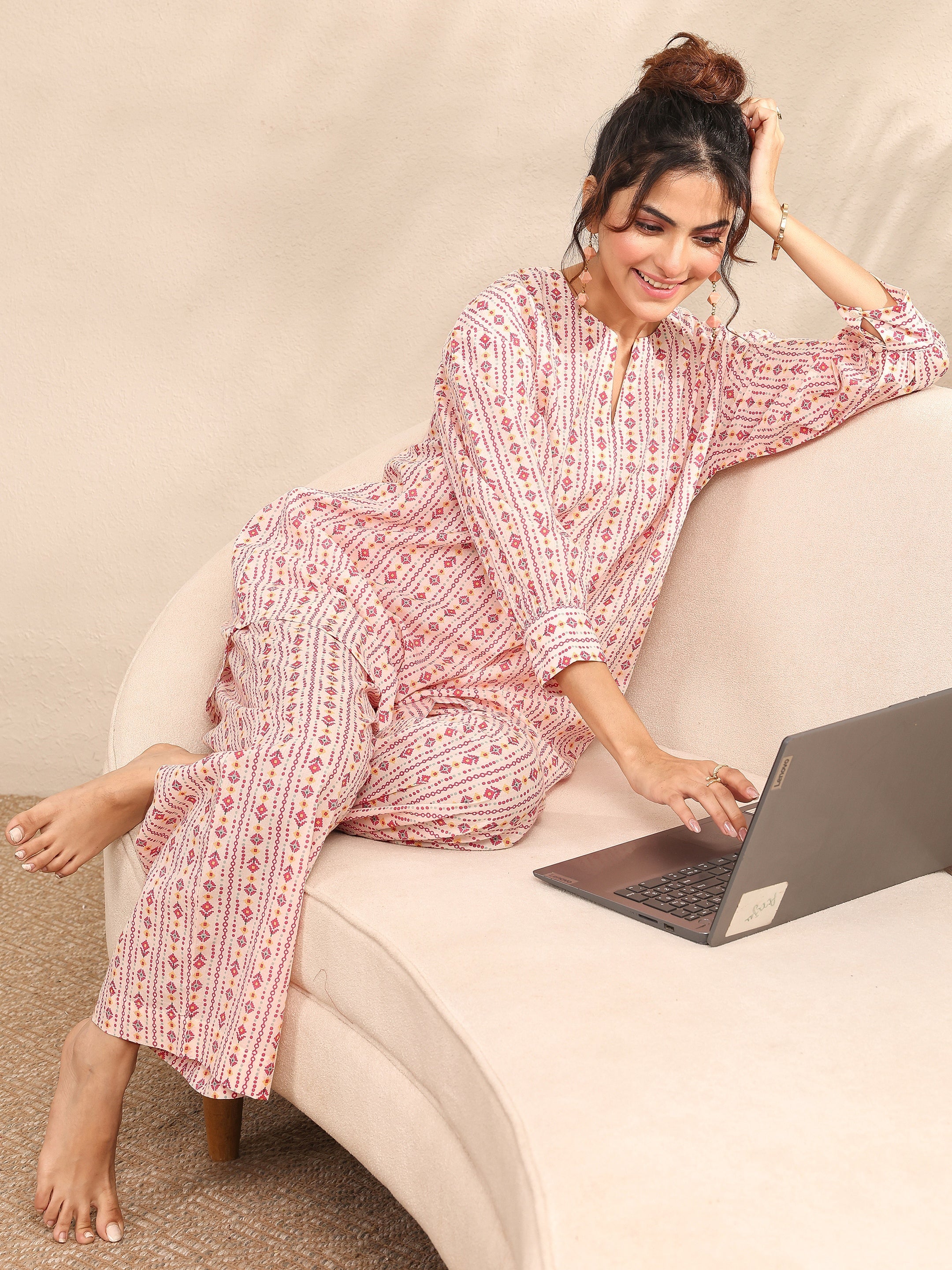 libas Peach Printed Cotton Night Suit-picture-37