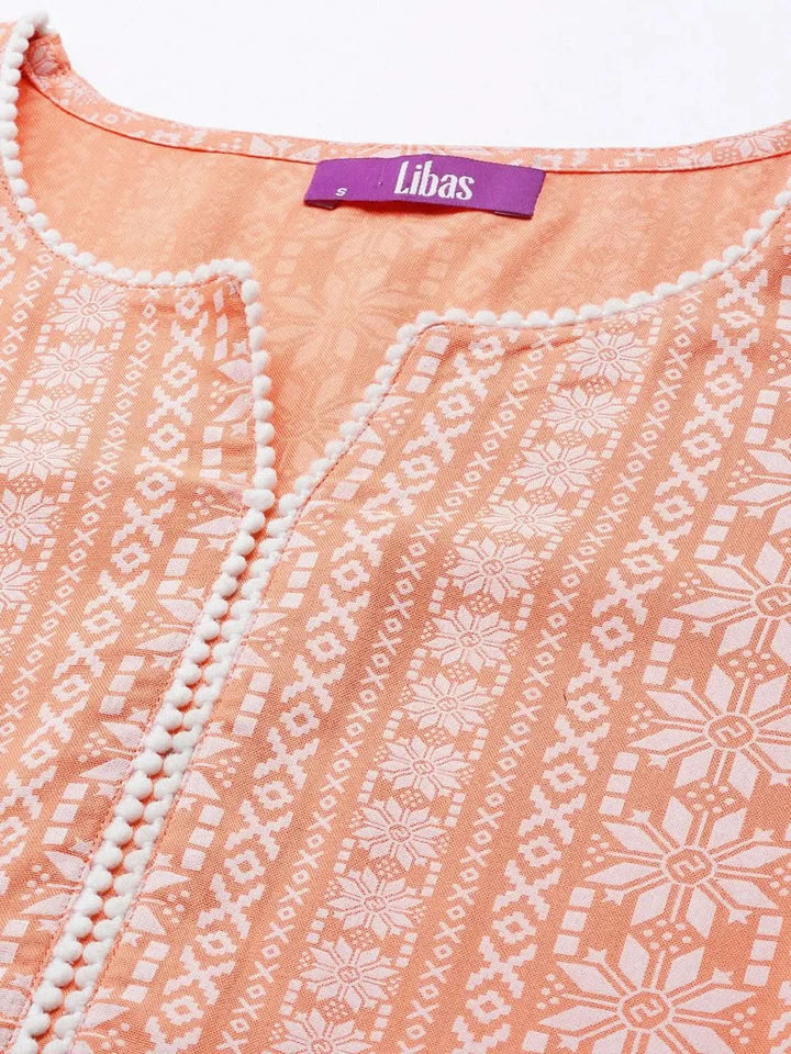 Peach Printed Cotton Straight Kurta - Libas