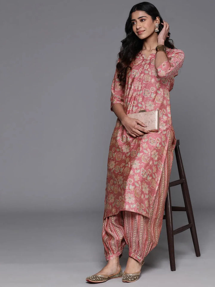 Peach Printed Silk Blend Straight Kurta With Salwar - Libas