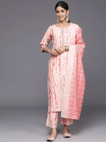 Peach Printed Silk Blend Straight Kurta With Trousers & Dupatta