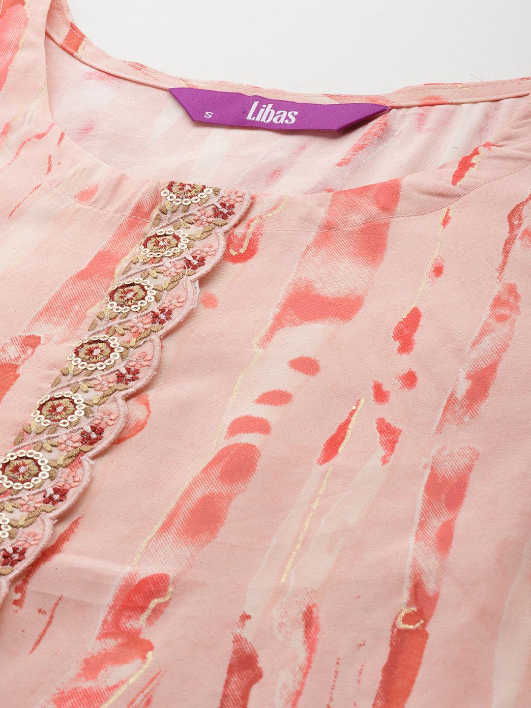 Peach Printed Silk Blend Straight Kurta With Trousers & Dupatta