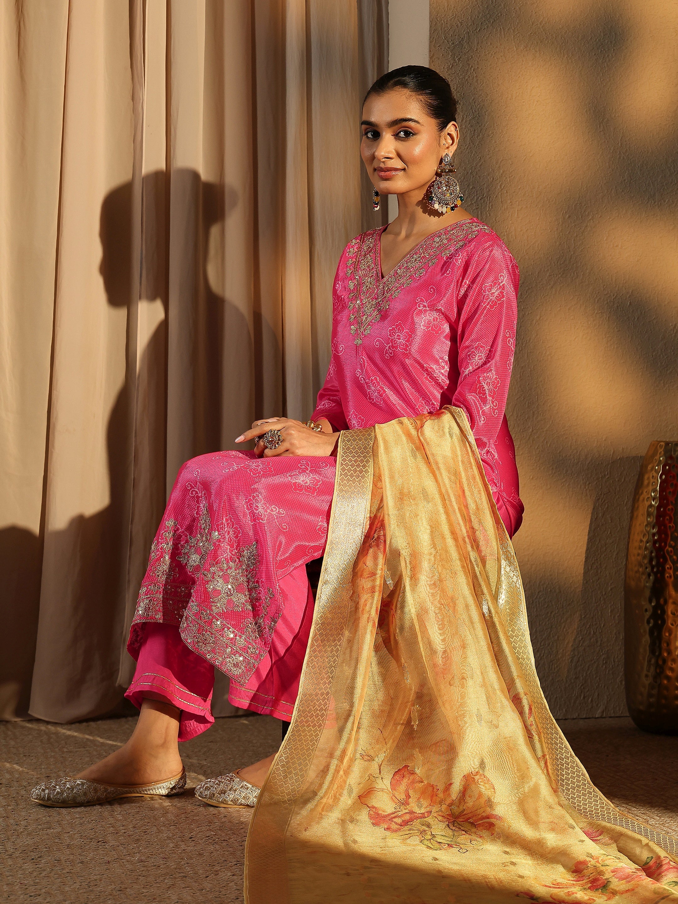 Pink Bandhani Printed Chinon Straight Suit Set With Dupatta-image-6