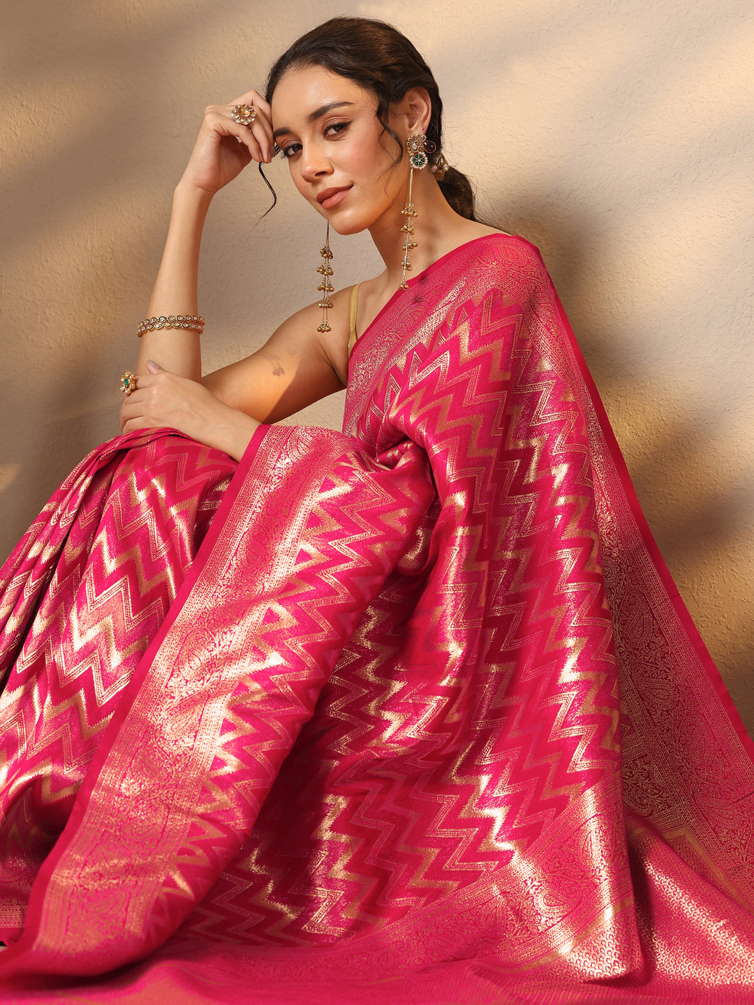 Pink Chevron Woven Design Silk Blend Saree With Unstitched Blouse Piece 