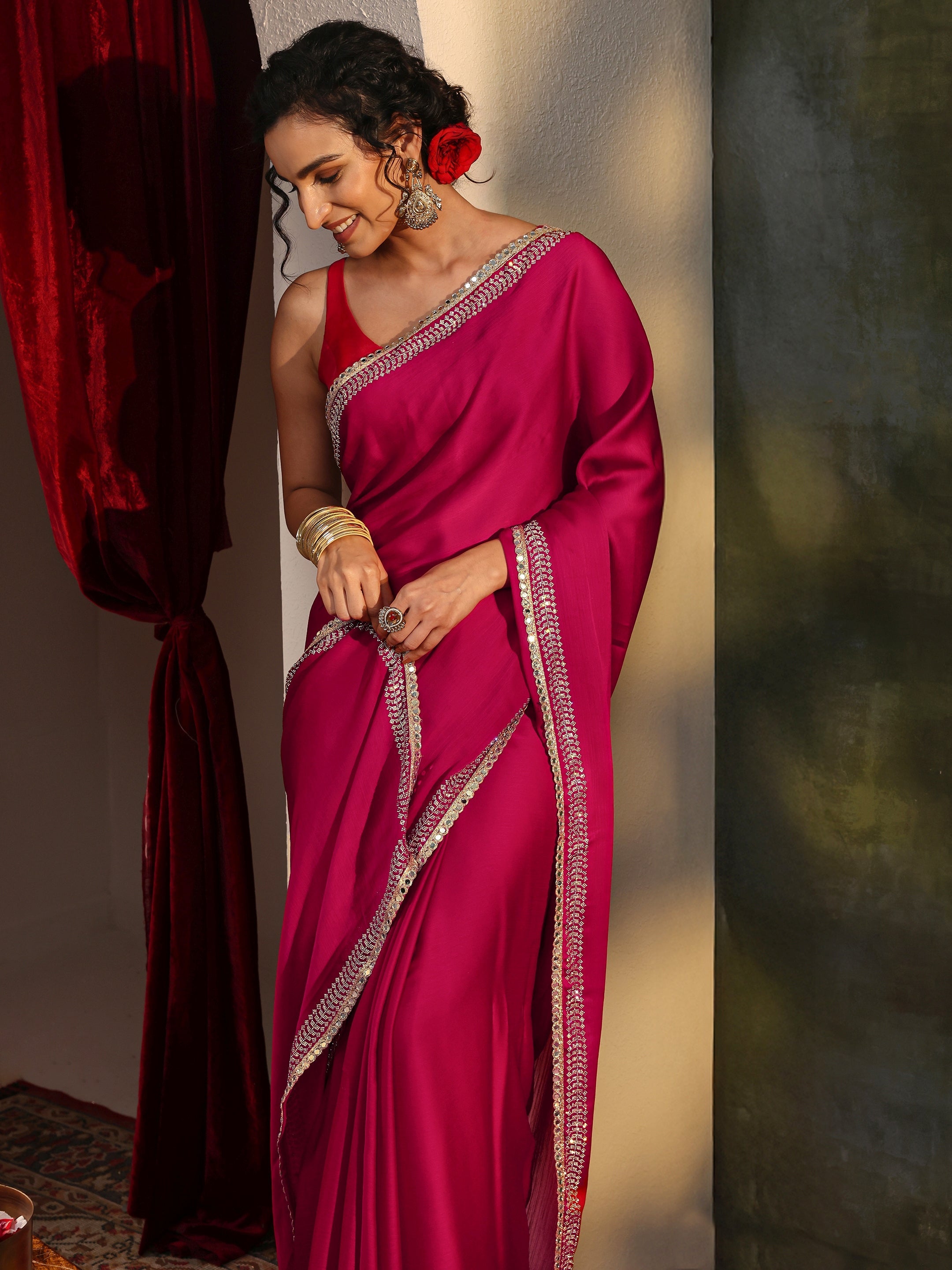 Pink Embellished Silk Blend Saree With Unstitched Blouse Piece-image-33