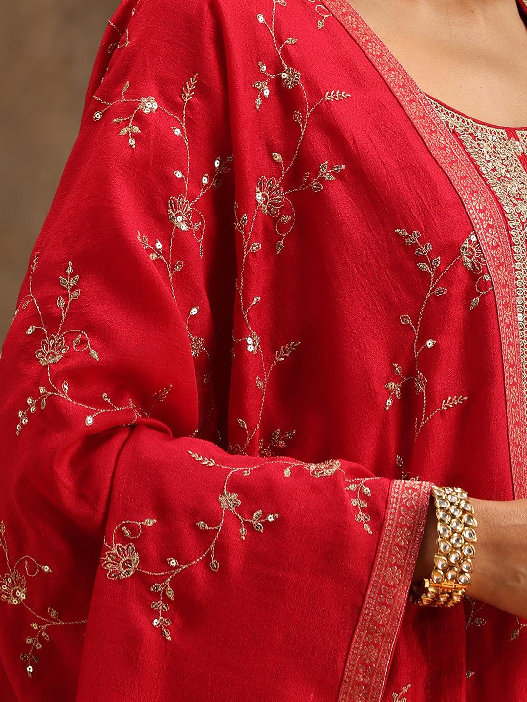 Pink Embroidered Silk Blend Straight Kurta With Trousers & Dupatta