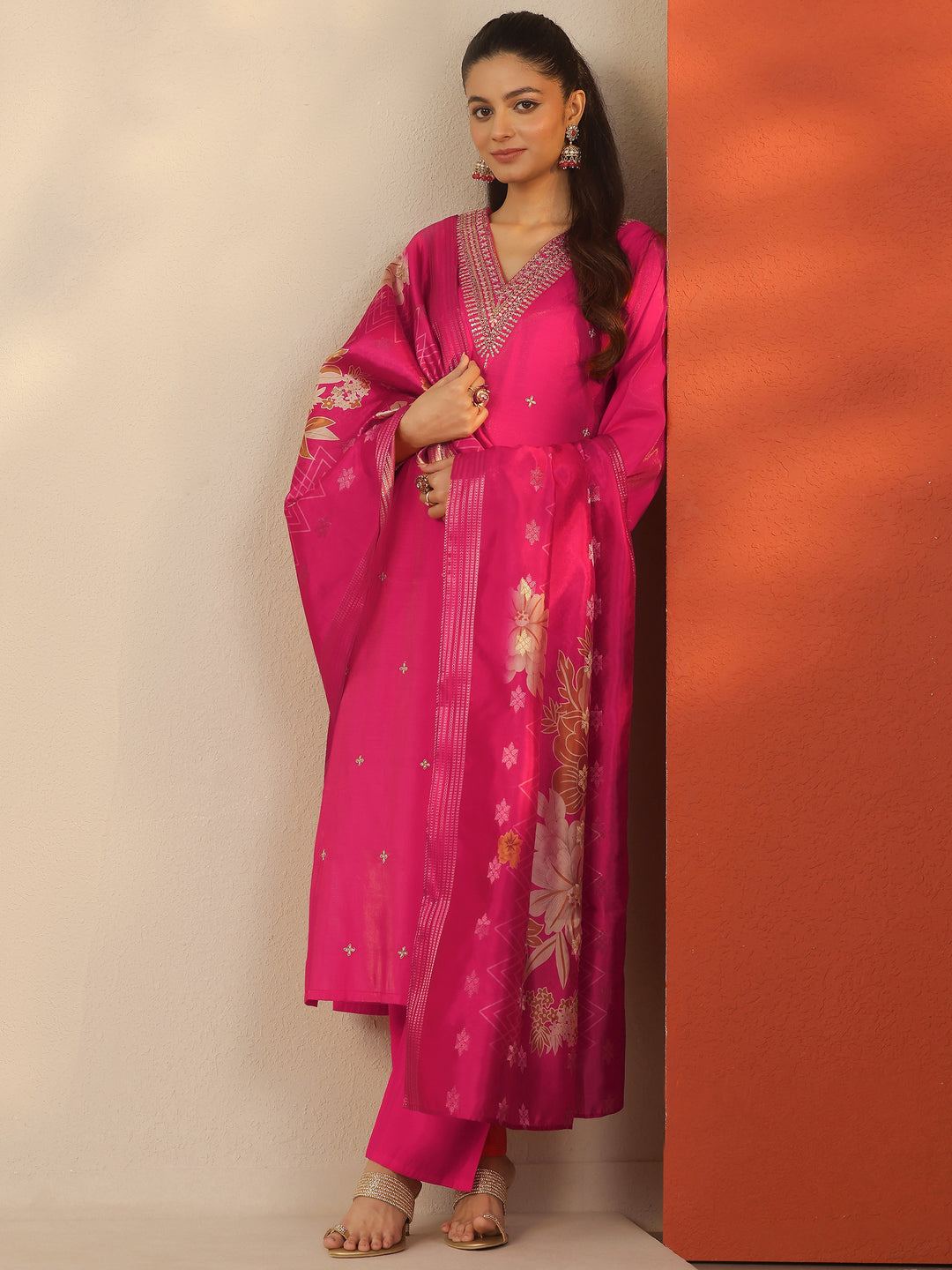 Pink Embroidered Silk Blend Straight Suit Set With Dupatta