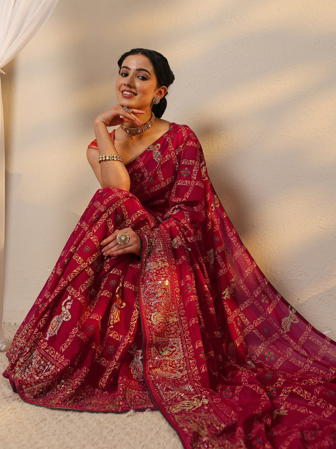 Pink Ethnic Printed Silk Blend Saree With Unstitched Blouse Piece