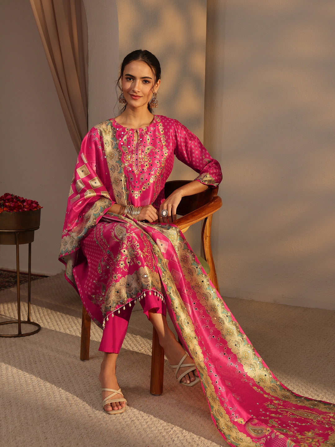 Pink Floral Printed Silk Blend Straight Suit Set With Dupatta 