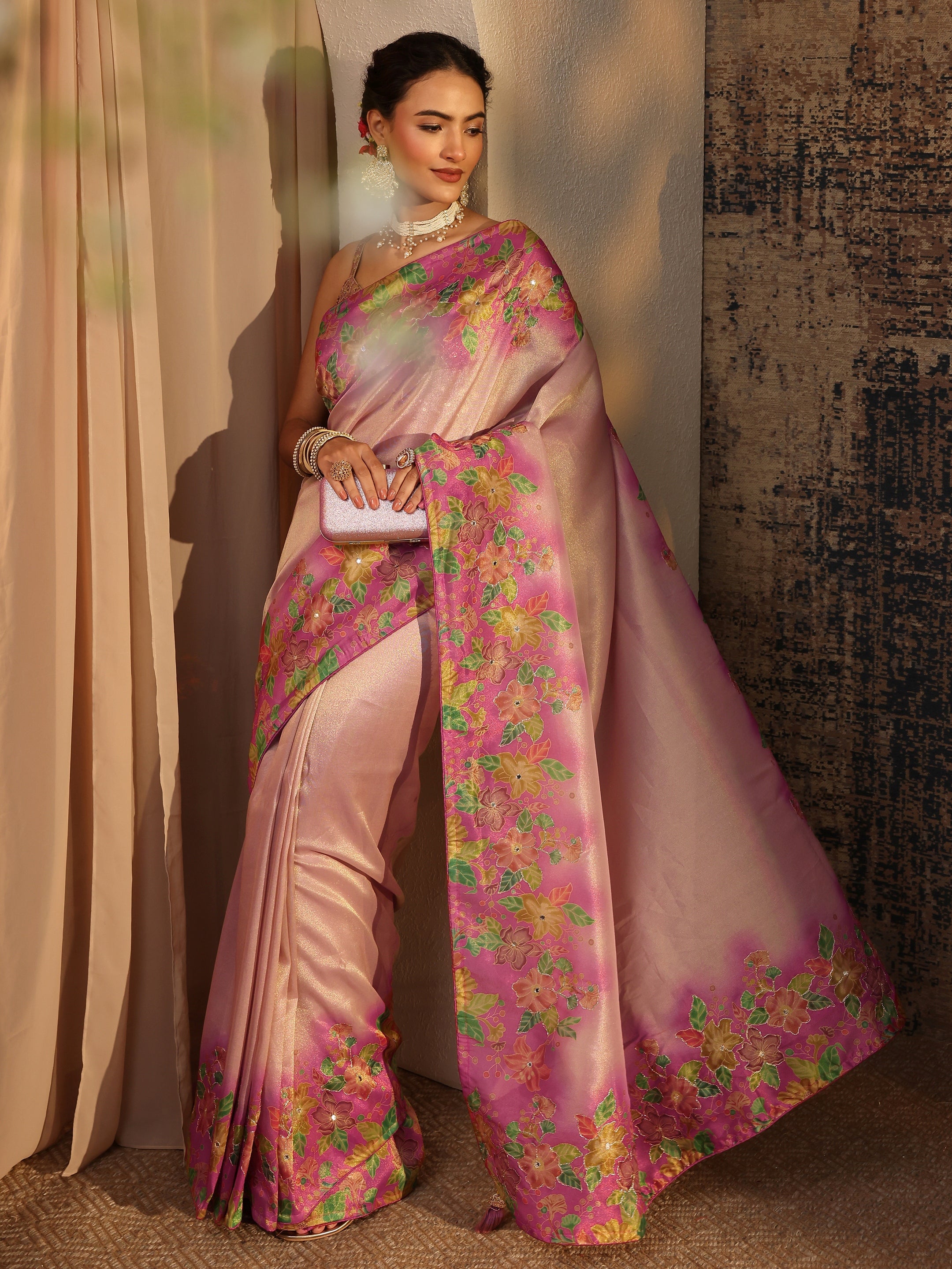 libas Pink Floral Solid Tissue Saree With Unstitched Blouse Piece-picture-43