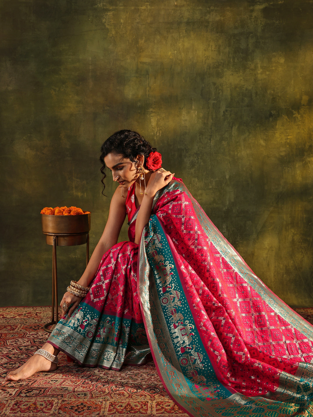 Pink Gharchola Woven Design Silk Blend Saree With Unstitched Blouse Piece