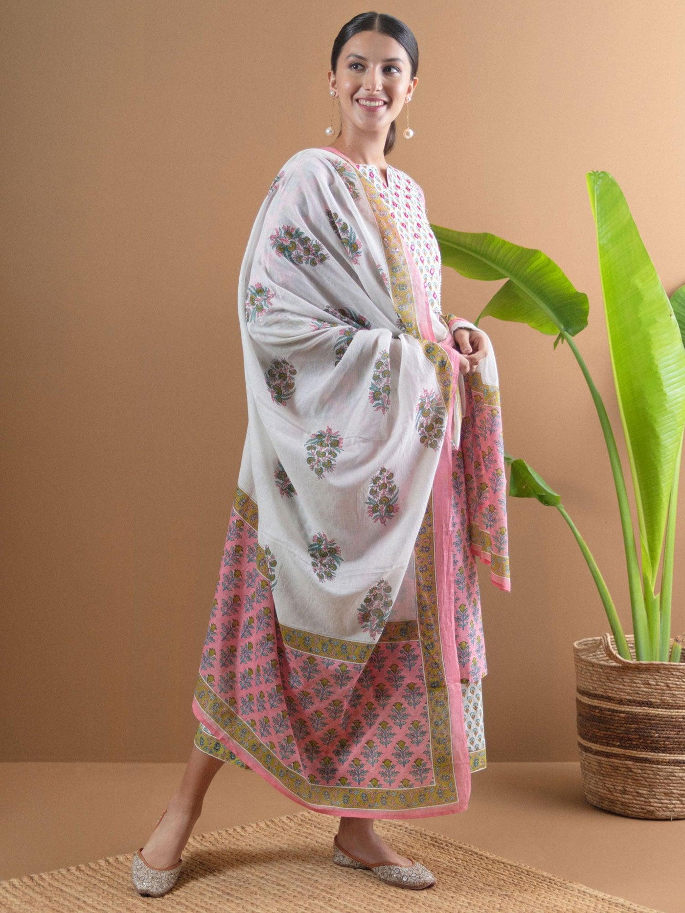 Pink Printed Cotton Suit Set With Mask - Libas