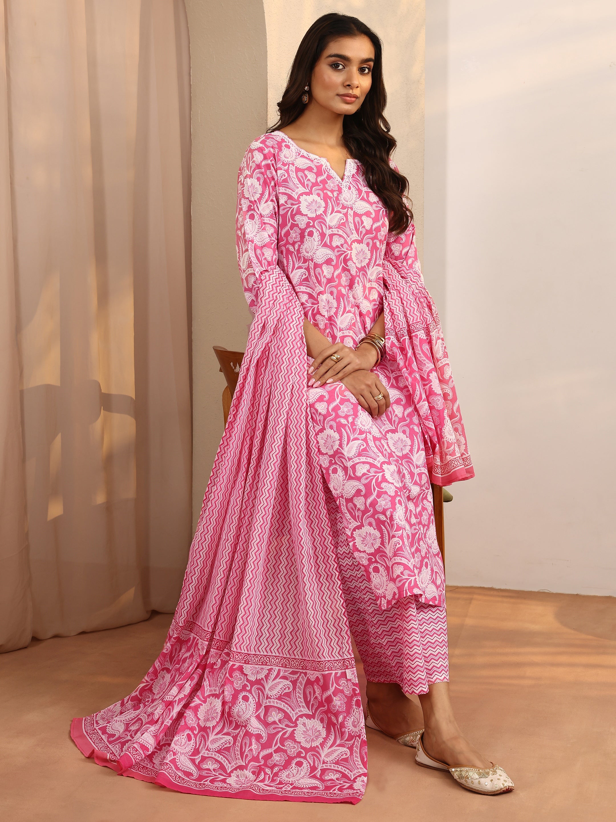 libas Pink Printed Cotton Straight Suit Set With Dupatta-picture-10