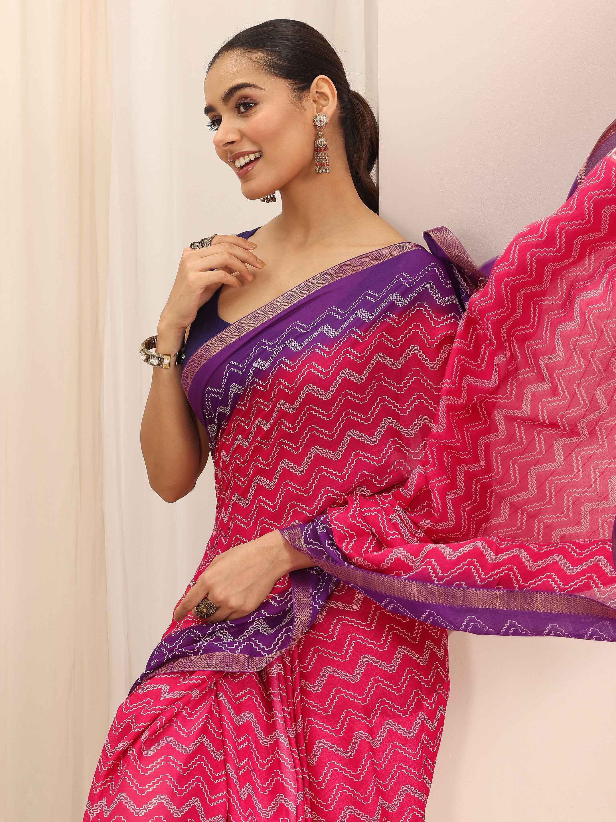 Pink Printed Georgette Saree With Unstitched Blouse Piece-image-30