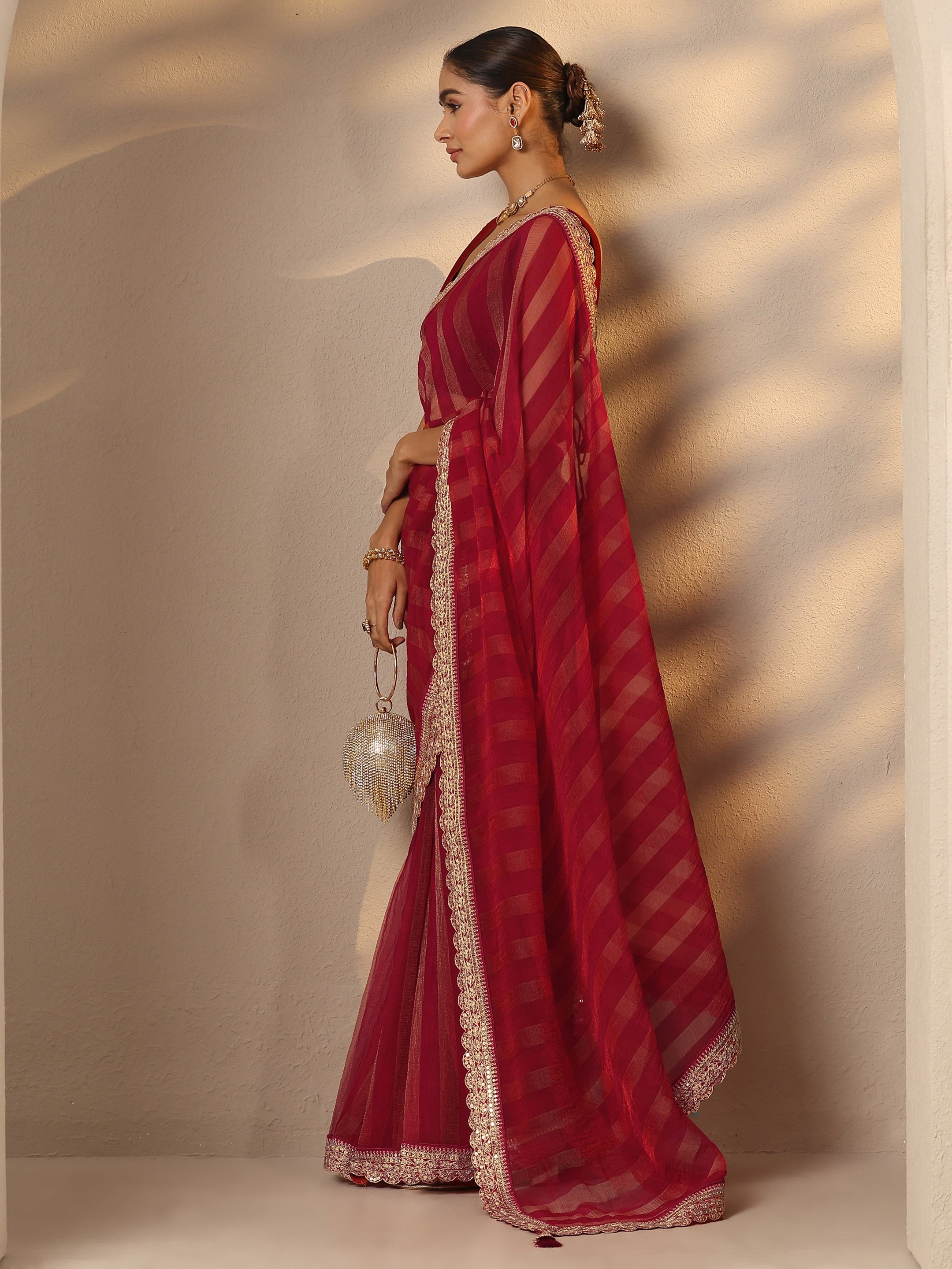 Pink Striped Embellished Silk Blend Saree With Unstitched Blouse Piece-image-47