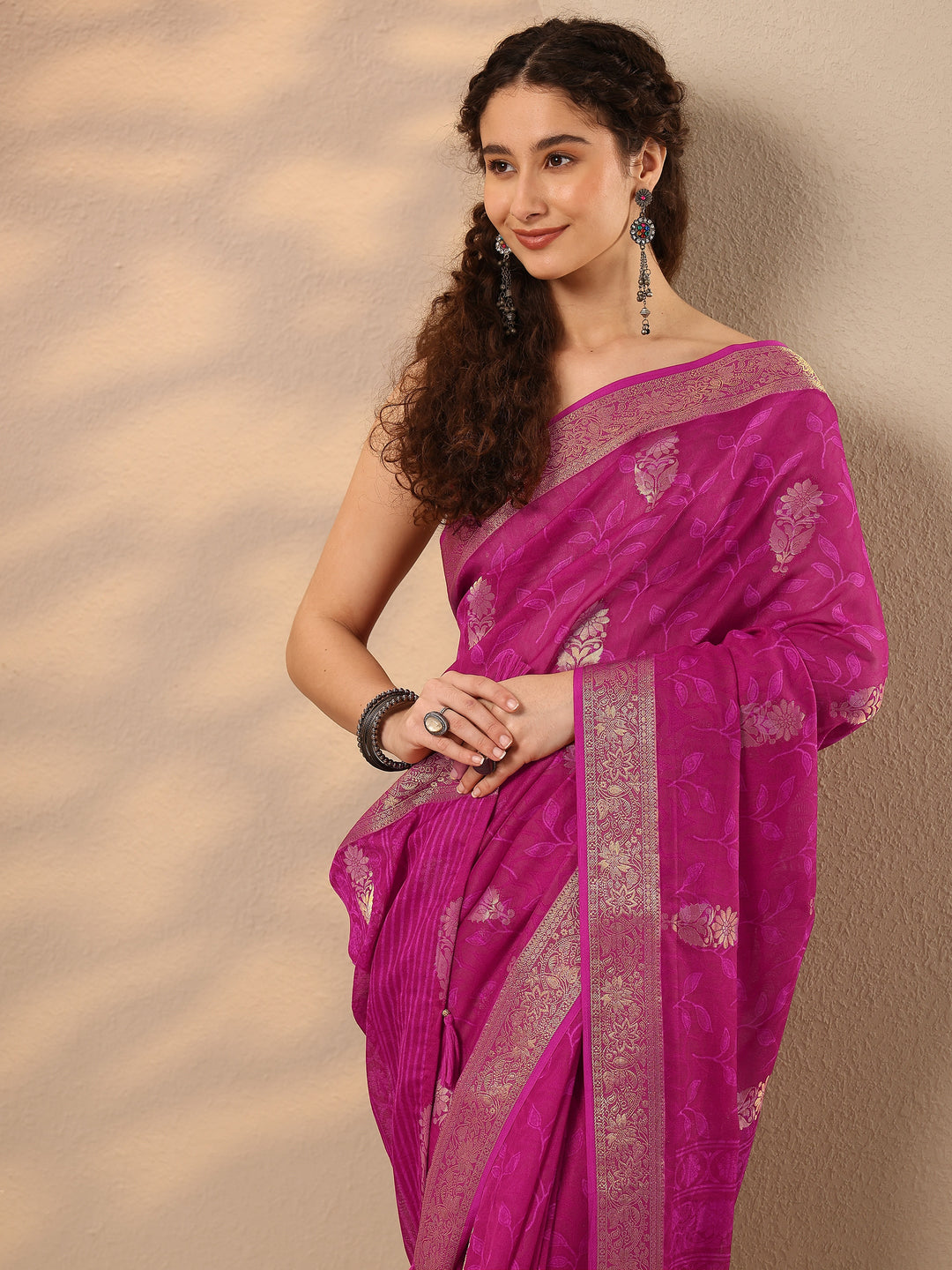 Pink Woven Design Silk Blend Saree With Unstitched Blouse Piece