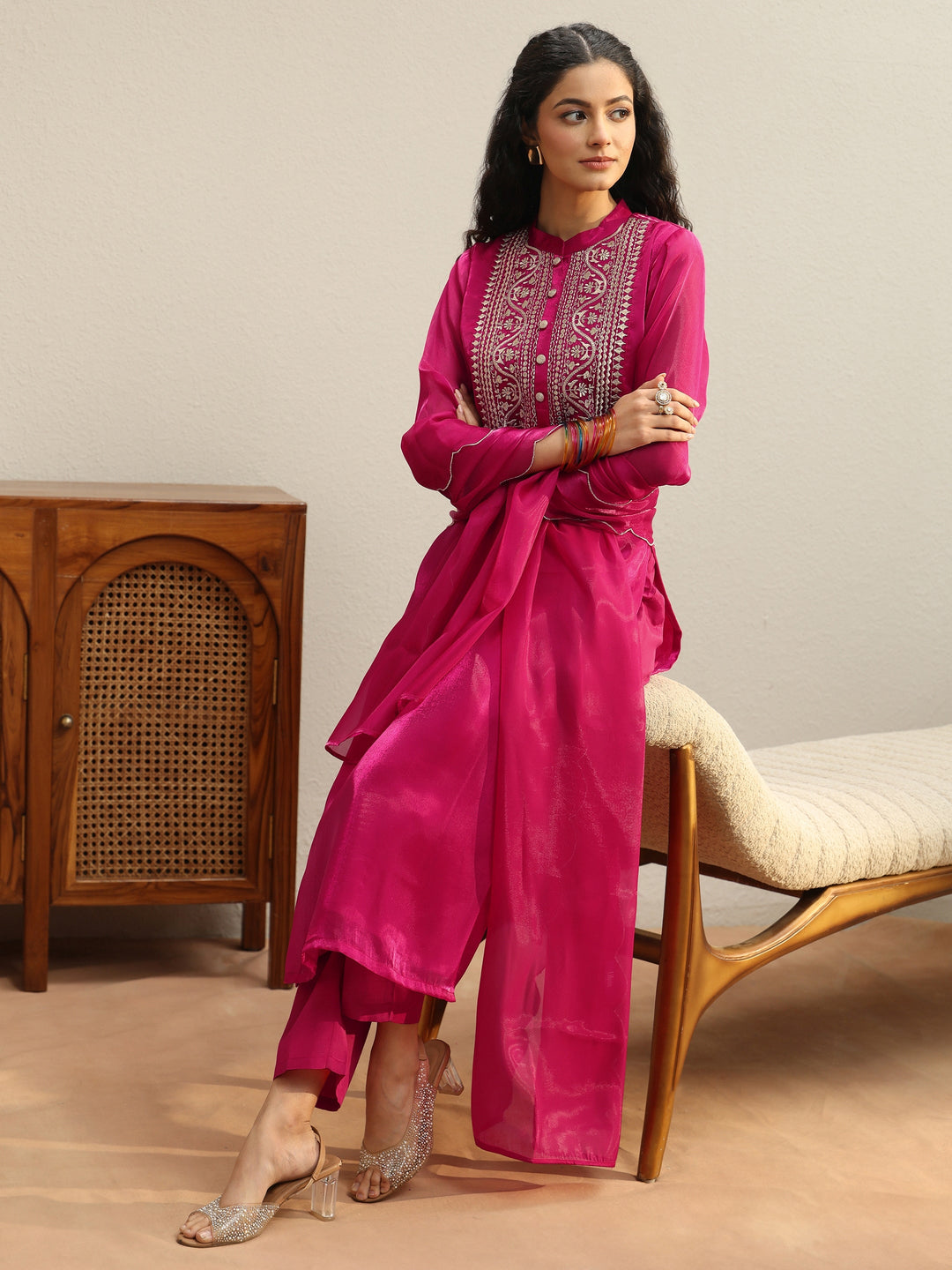  Pink Yoke Design Tissue Straight Suit Set 