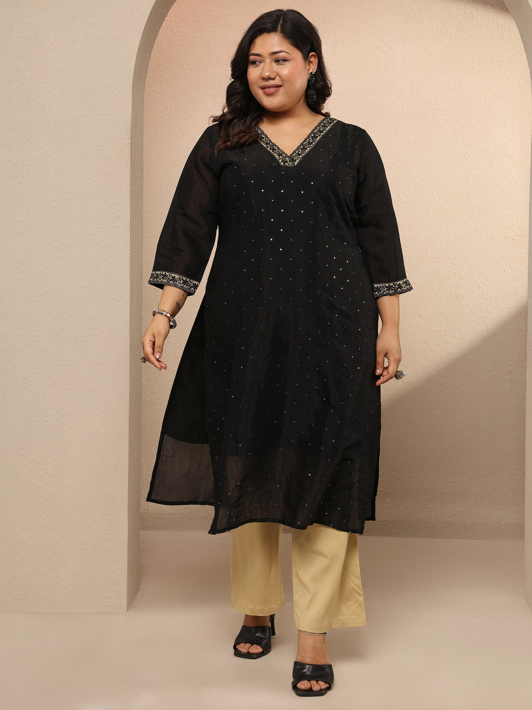  Plus Size Black Embellished Silk Blend Straight Kurta 