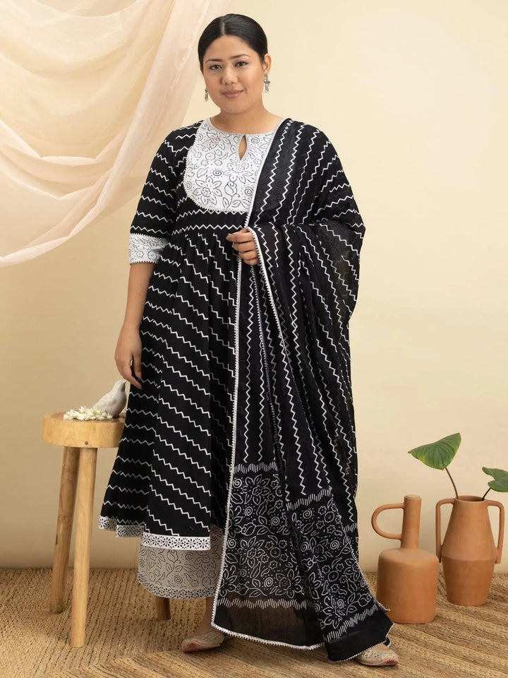 Plus Size Black Printed Cotton Suit Set - Libas