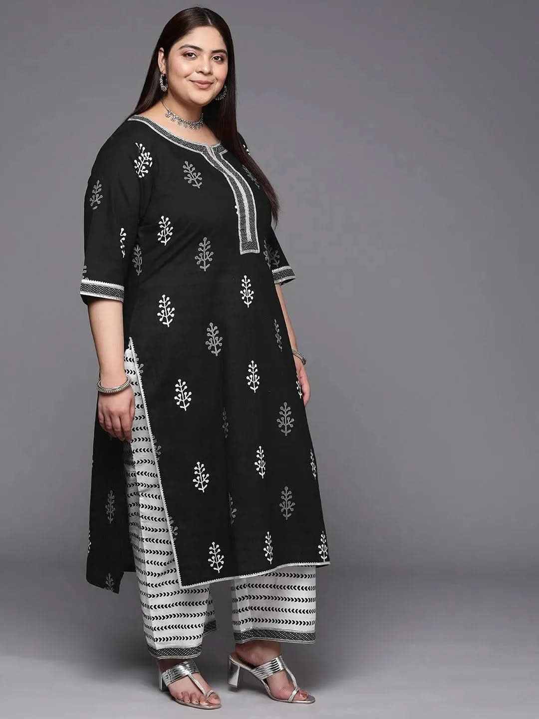 Plus Size Black Printed Cotton Suit Set With Trousers - Libas