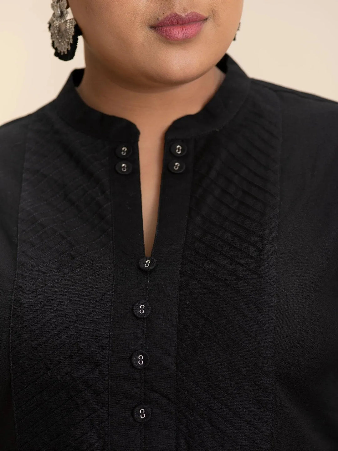 Plus Size Black Solid Cotton Kurta - Libas 
