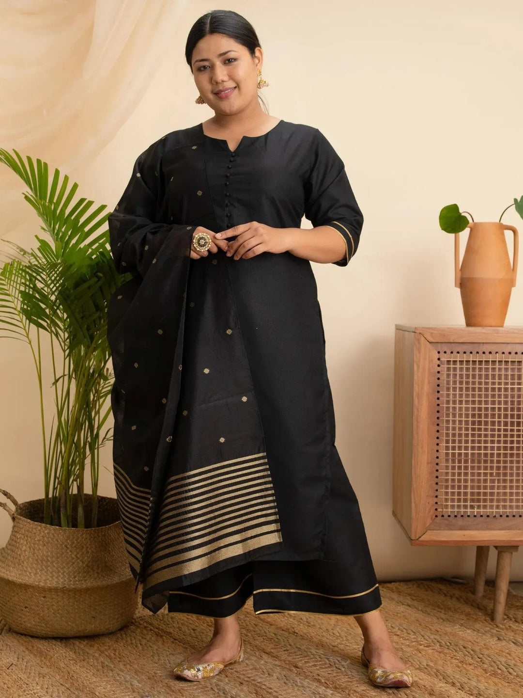 Plus Size Black Solid Cotton Suit Set - Libas