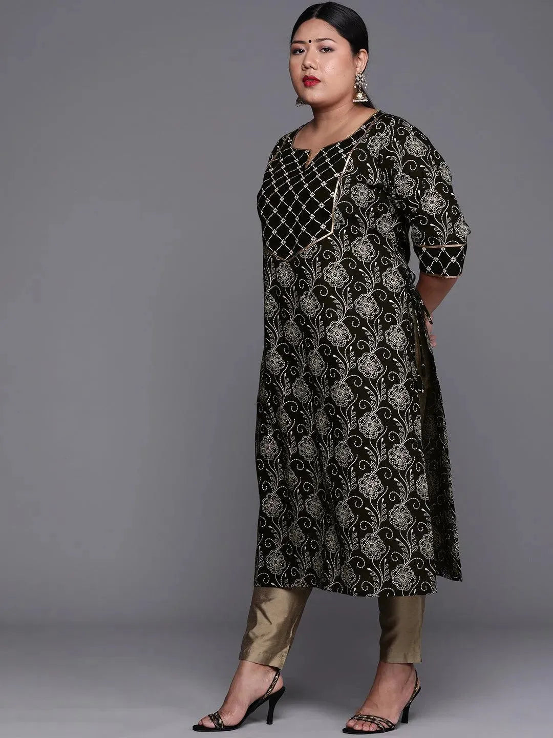 Plus Size Black Yoke Design Cotton Kurta - Libas