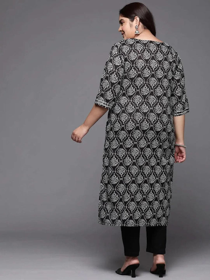 Plus Size Black Yoke Design Cotton Straight Kurta - Libas