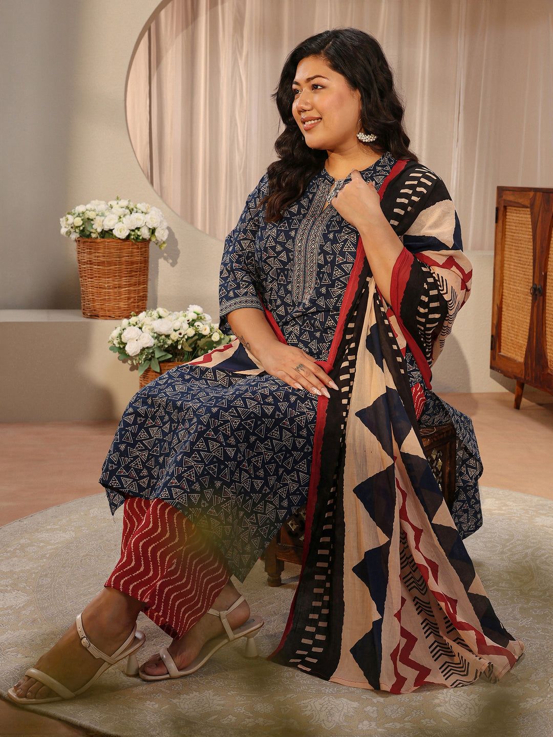  Plus Size Blue Geometric Print Cotton Straight Suit Set 