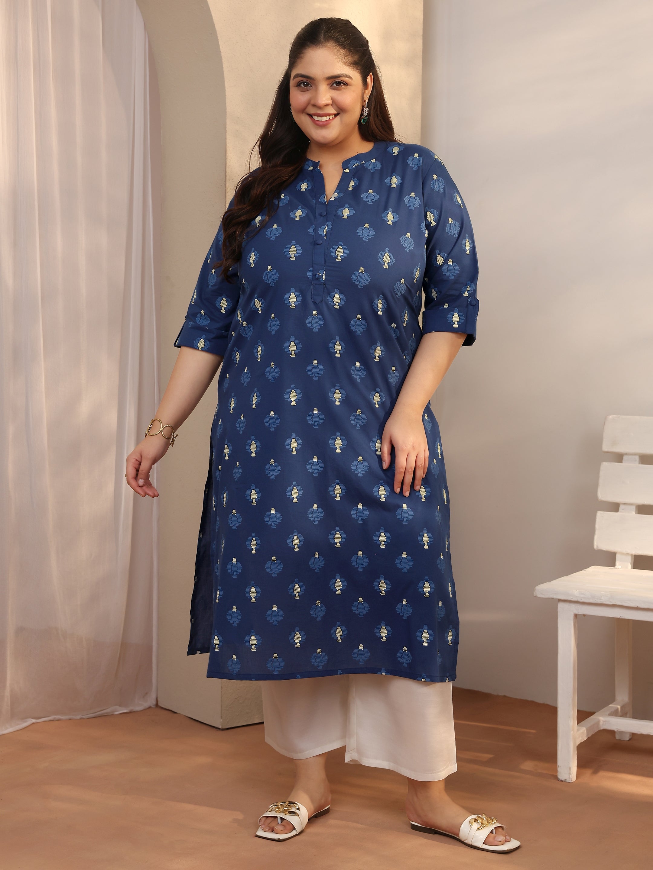 Plus Size Blue Printed Cotton Straight Kurta-image-20