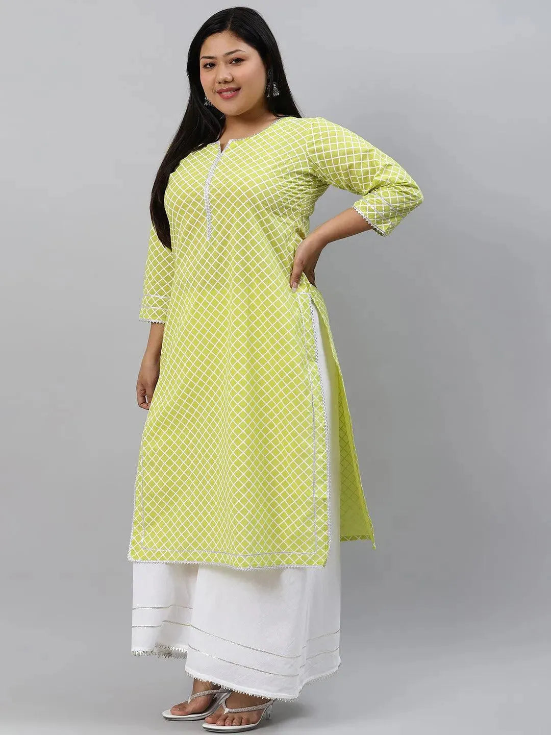 Plus Size Green Checkered Cotton Kurta - Libas 