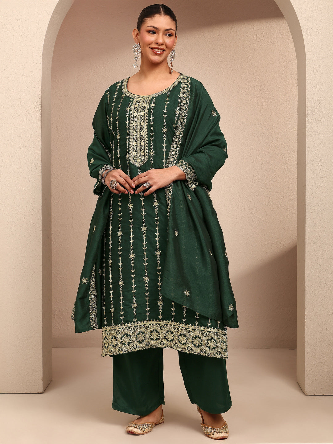 Plus Size Green Embroidered Plus Size Clothing Silk Blend Straight Suit Set With Dupatta