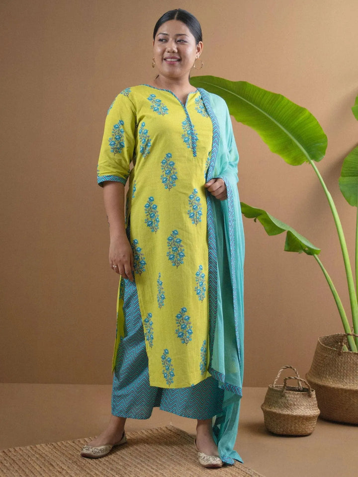 Plus Size Green Printed Cotton Suit Set - Libas