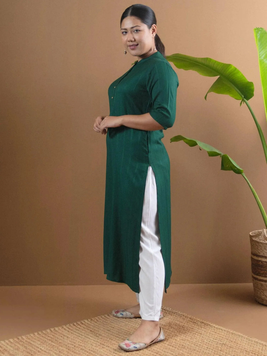Plus Size Green Solid Rayon Kurta - Libas 