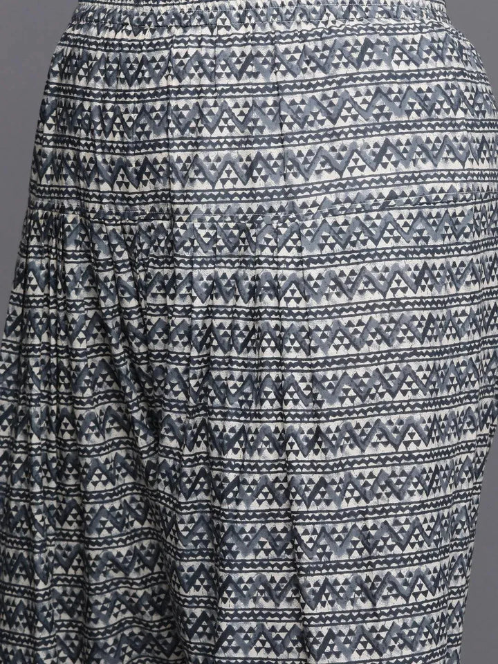 Plus Size Grey Printed Cotton Straight Suit Set - Libas