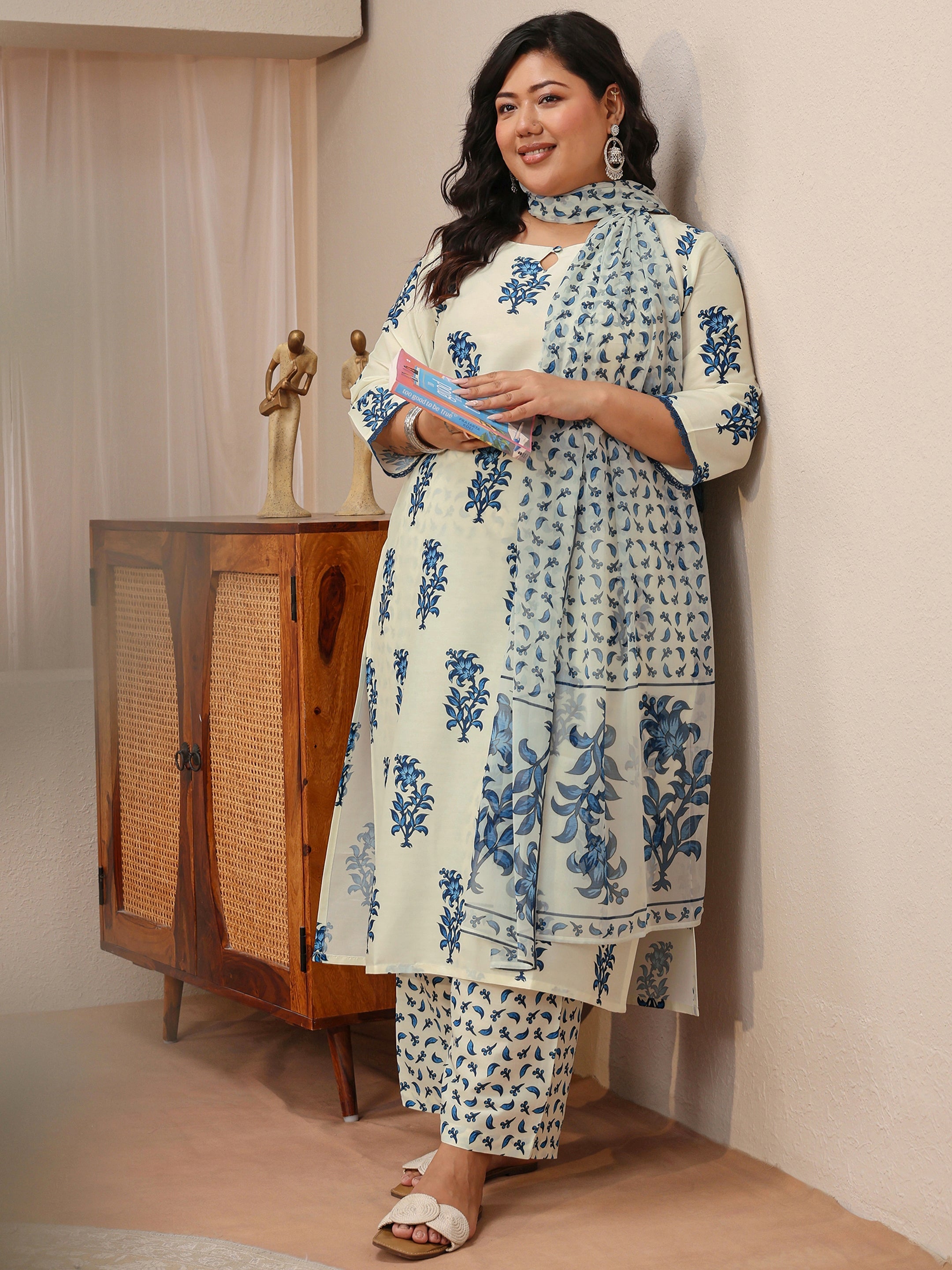 libas Plus Size Ivory Floral Printed Cotton Blend Straight Suit Set-picture-52