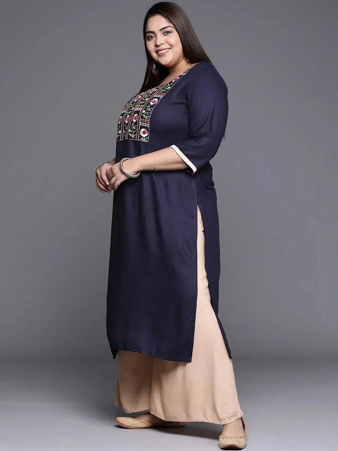 Plus Size Navy Blue Solid Wool Kurta - Libas