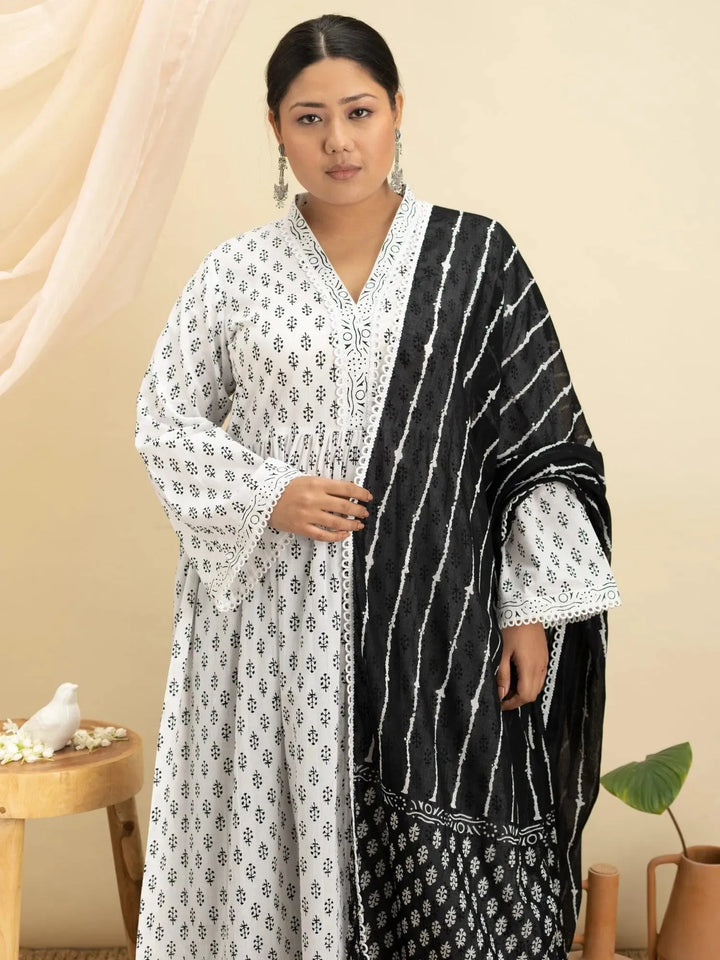 Plus Size White Printed Cotton Suit Set - Libas