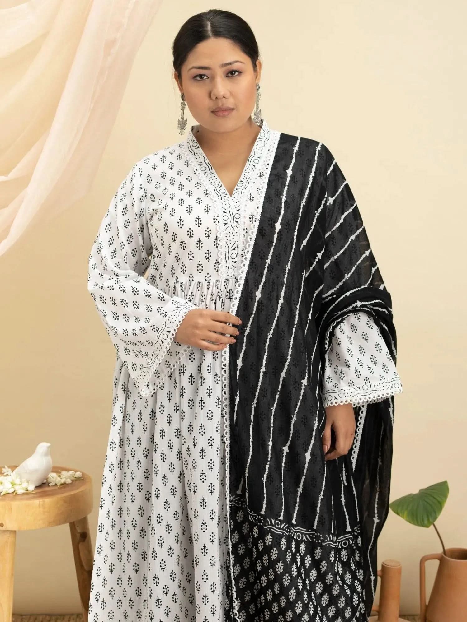 

Buy White Cotton Printed Anarkali Kurta With Cotton Palazzo And Dupatta Online