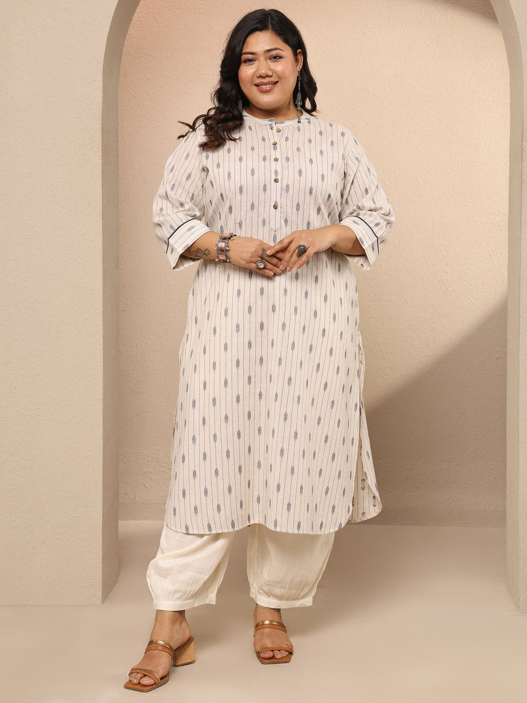  Plus Size Off White Striped Cotton Blend Straight Kurta 
