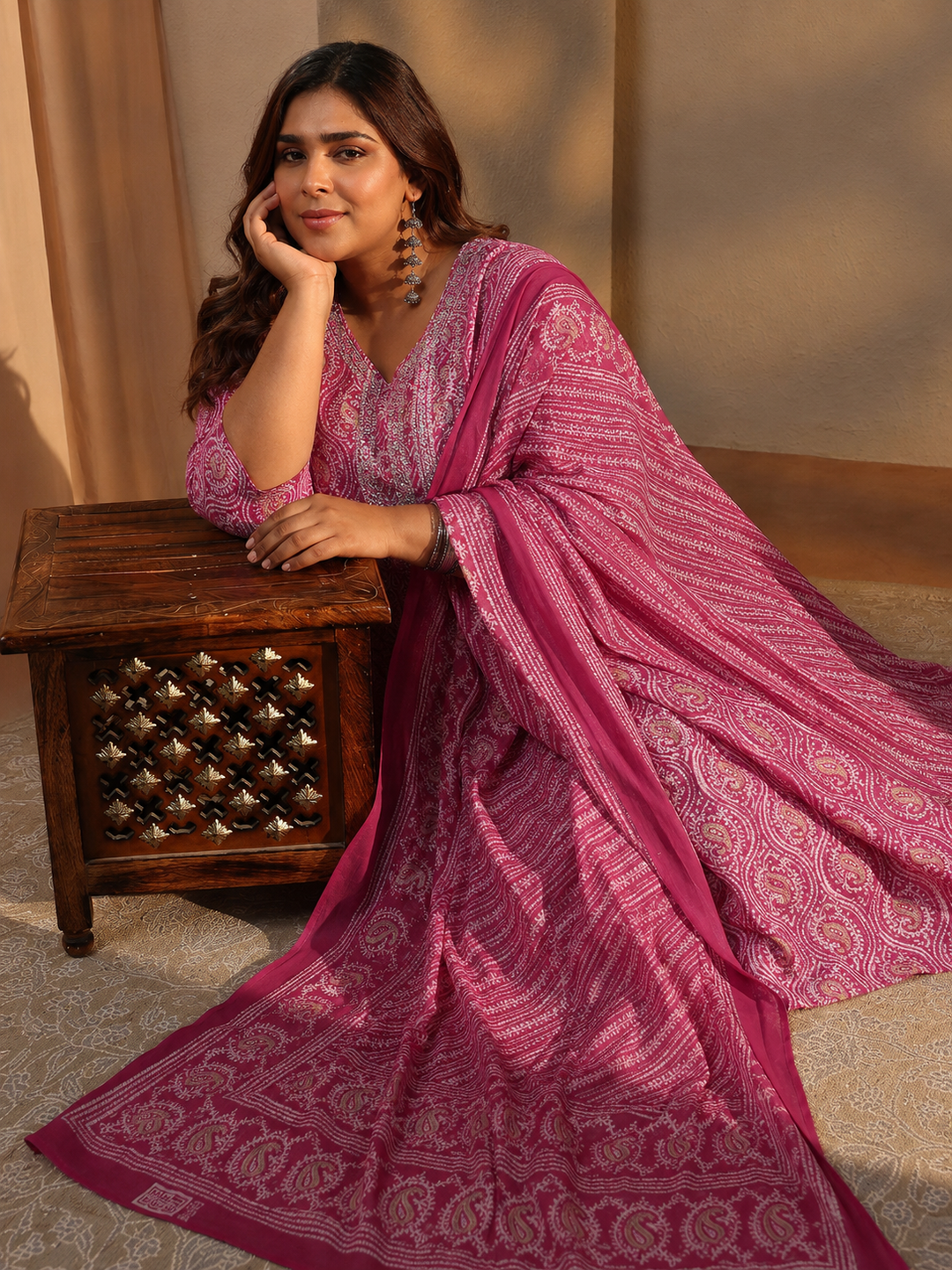  Plus Size Pink Paisley Printed Cotton Straight Suit Set 
