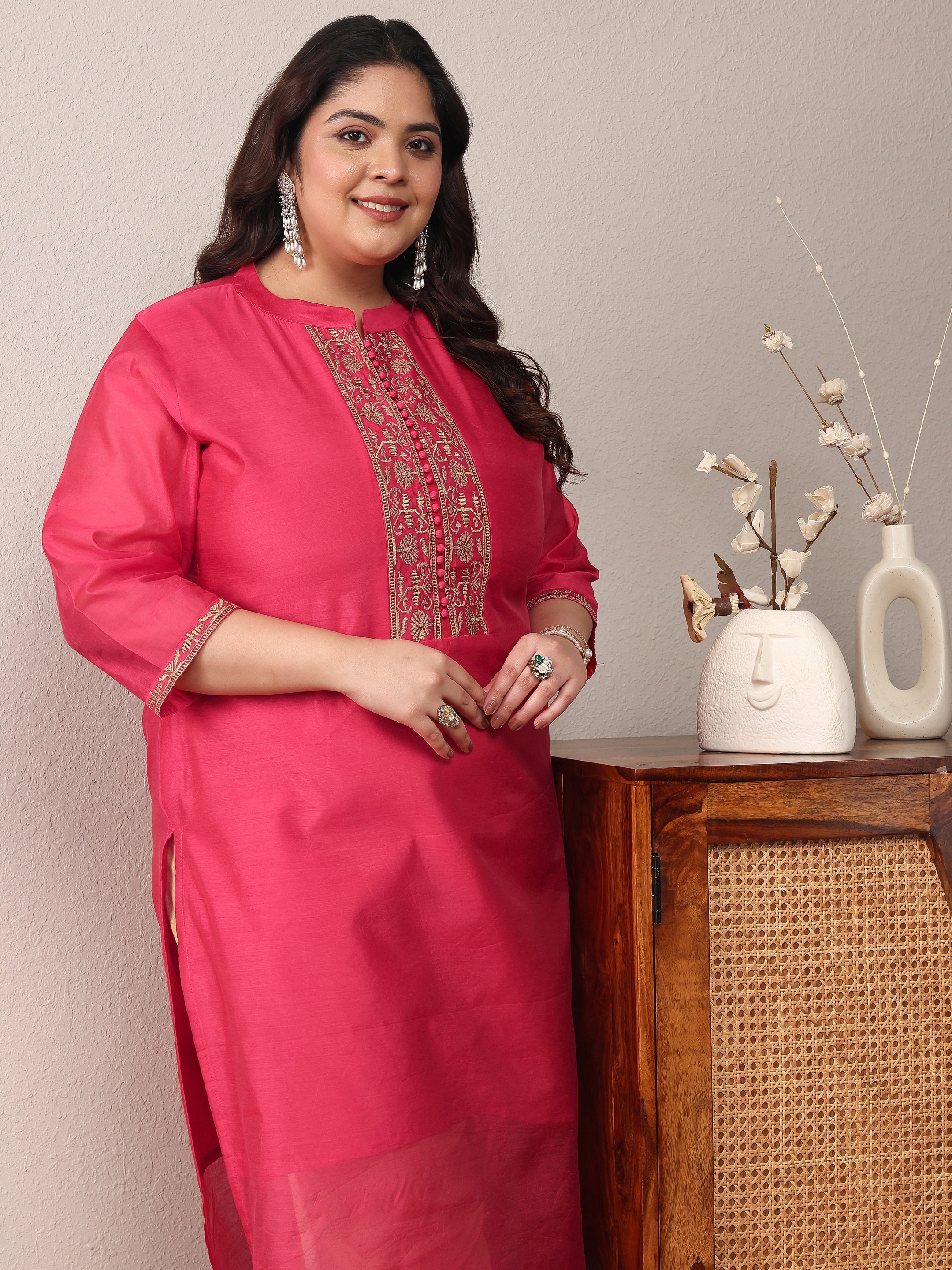 Plus Size Red Embroidered Silk Blend Straight Kurta-image-14
