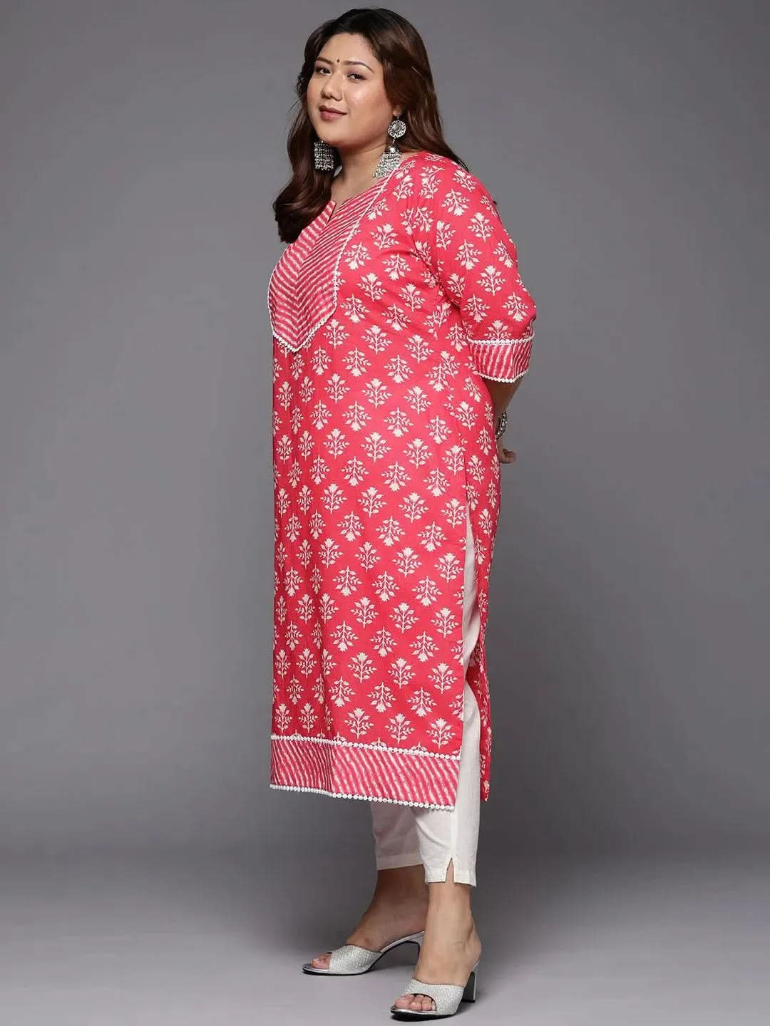 Plus Size Red Printed Cotton Straight Kurta - Libas