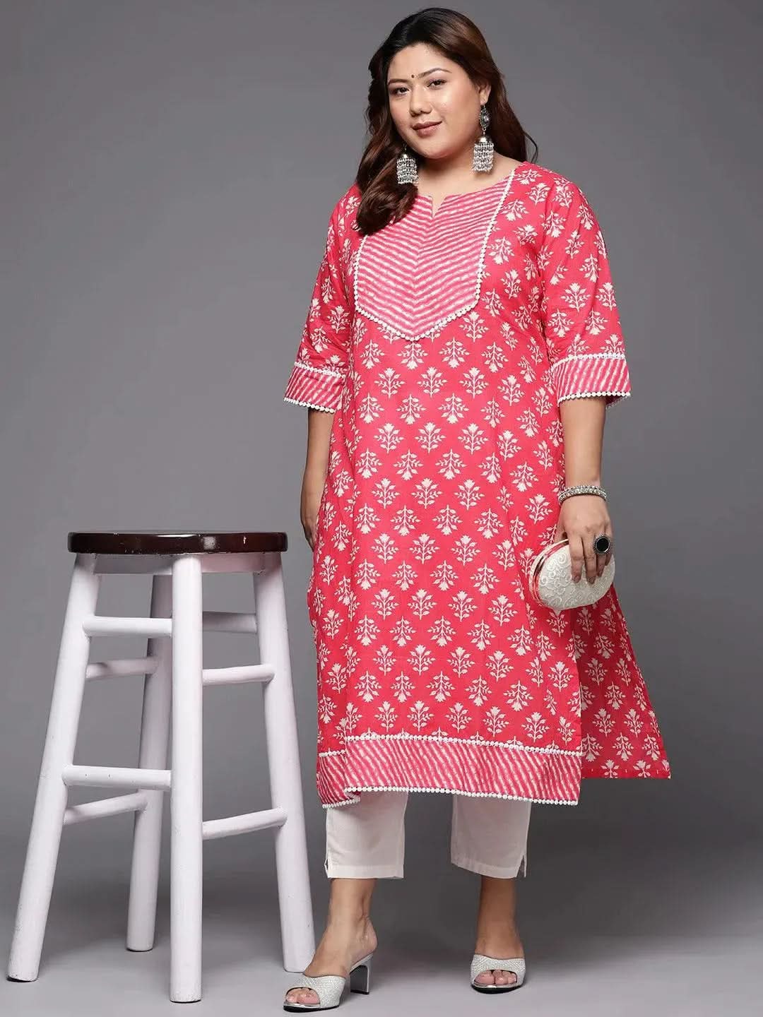 Plus Size Red Printed Cotton Straight Kurta - Libas 