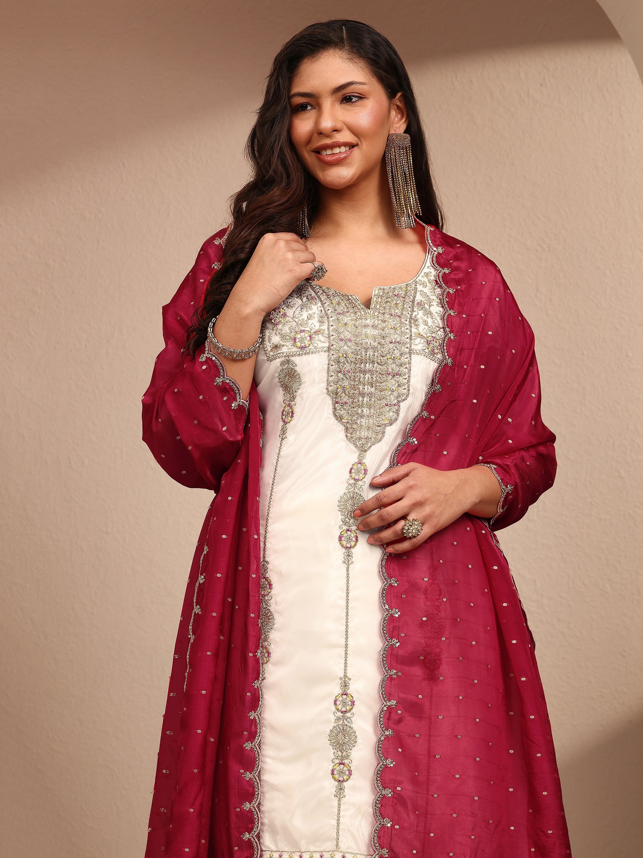 libas Plus Size White Embroidered Plus Size Clothing Organza Straight Suit Set With Dupatta-picture-38