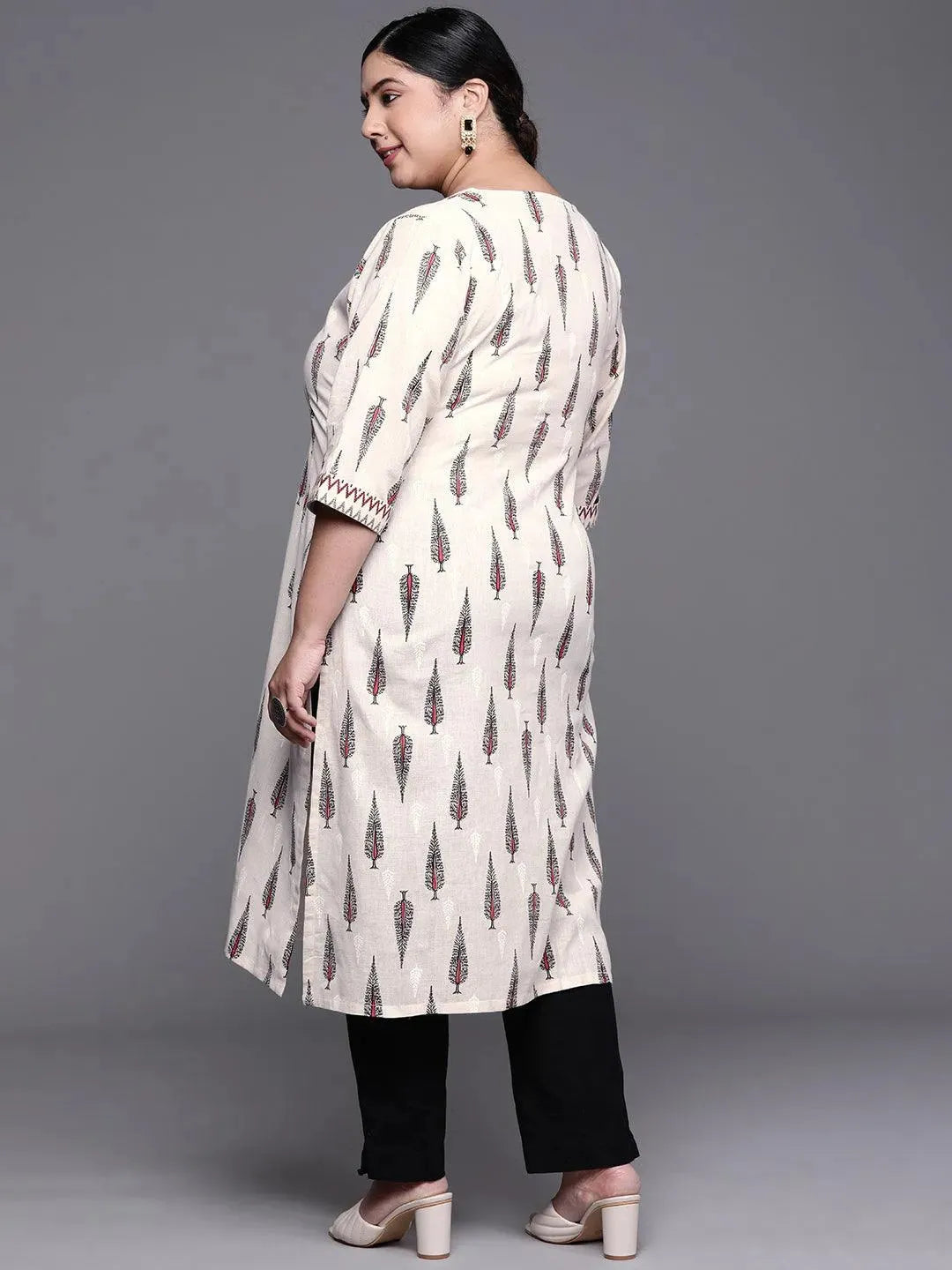 Plus Size White Printed Cotton Kurta - Libas