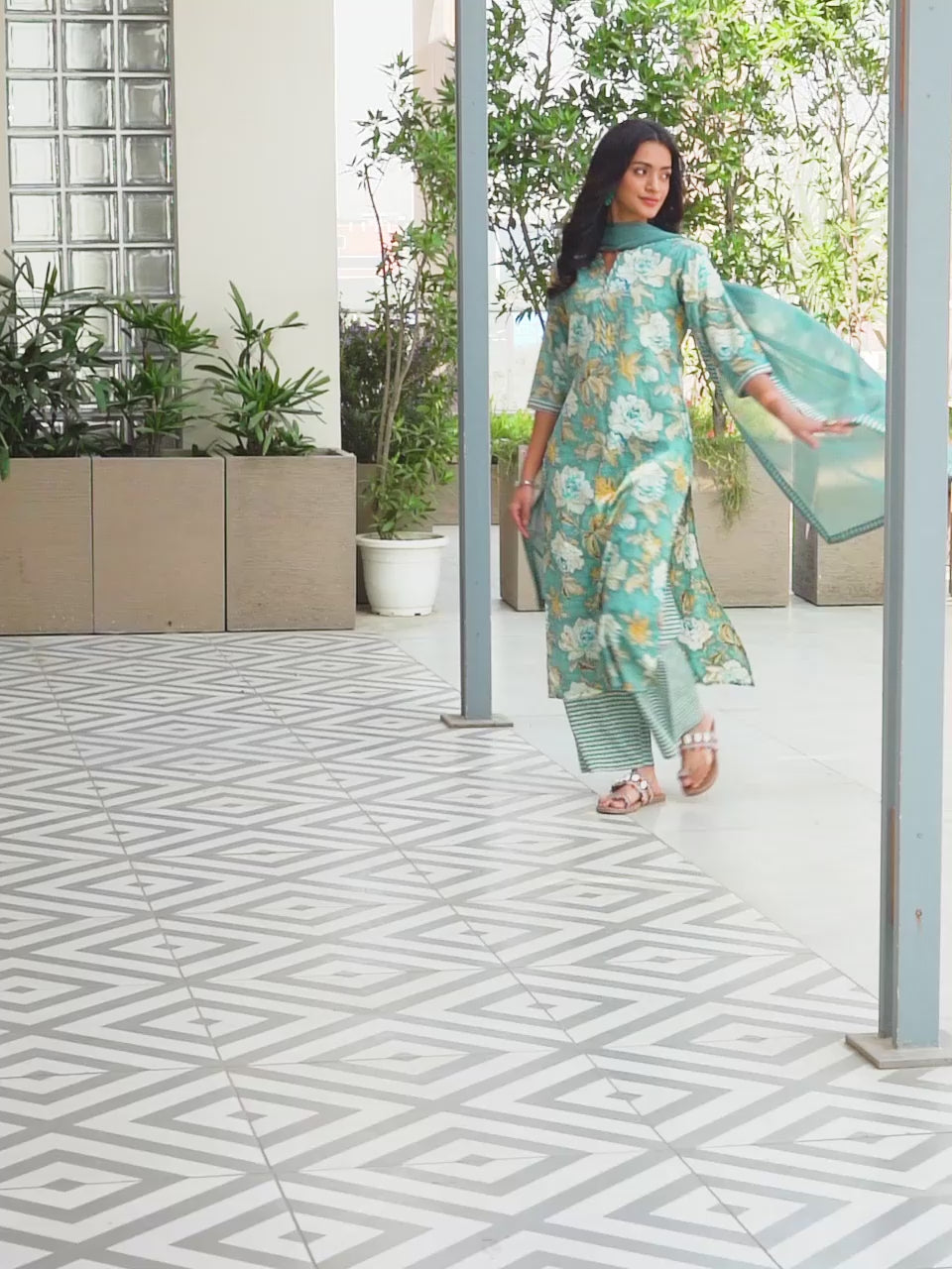  Grey Printed Cotton Straight Suit With Dupatta 