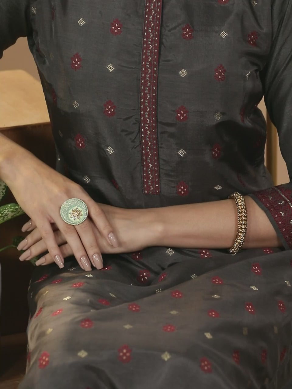  Grey Self Design Silk Blend Straight Kurta With Trousers & Dupatta 
