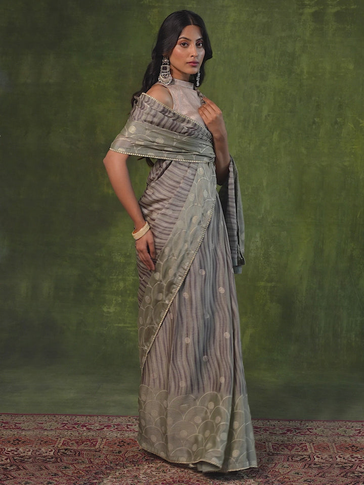 Green Printed Silk Blend Saree With Unstitched Blouse Piece